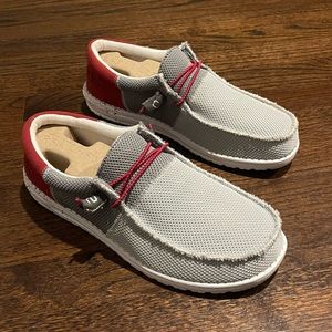 Hey Dude Wally Sox in Funk Dark Grey Red